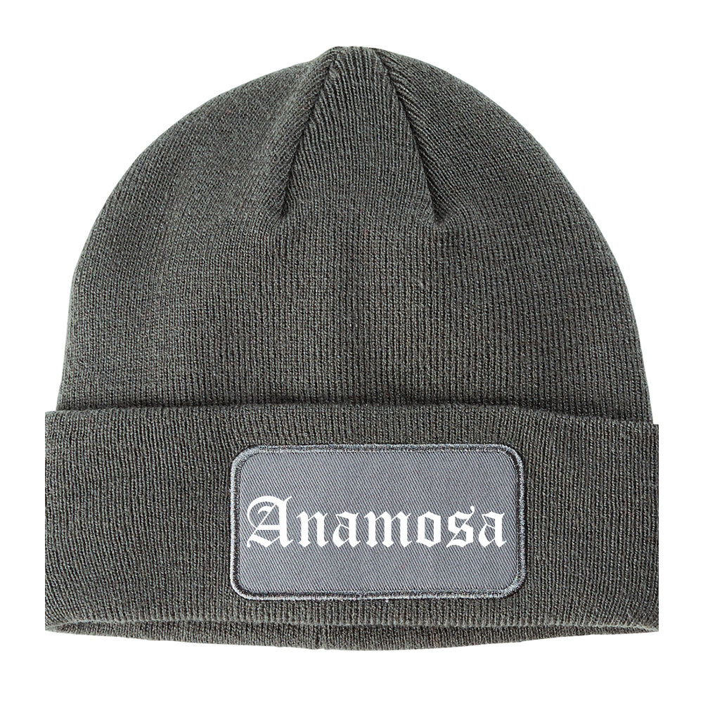 Anamosa Iowa IA Old English Mens Knit Beanie Hat Cap Grey