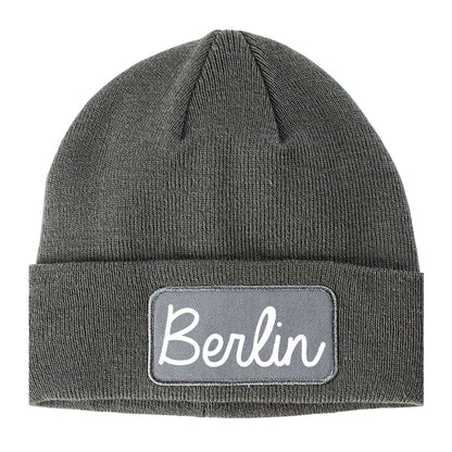 Berlin New Hampshire NH Script Mens Knit Beanie Hat Cap Grey