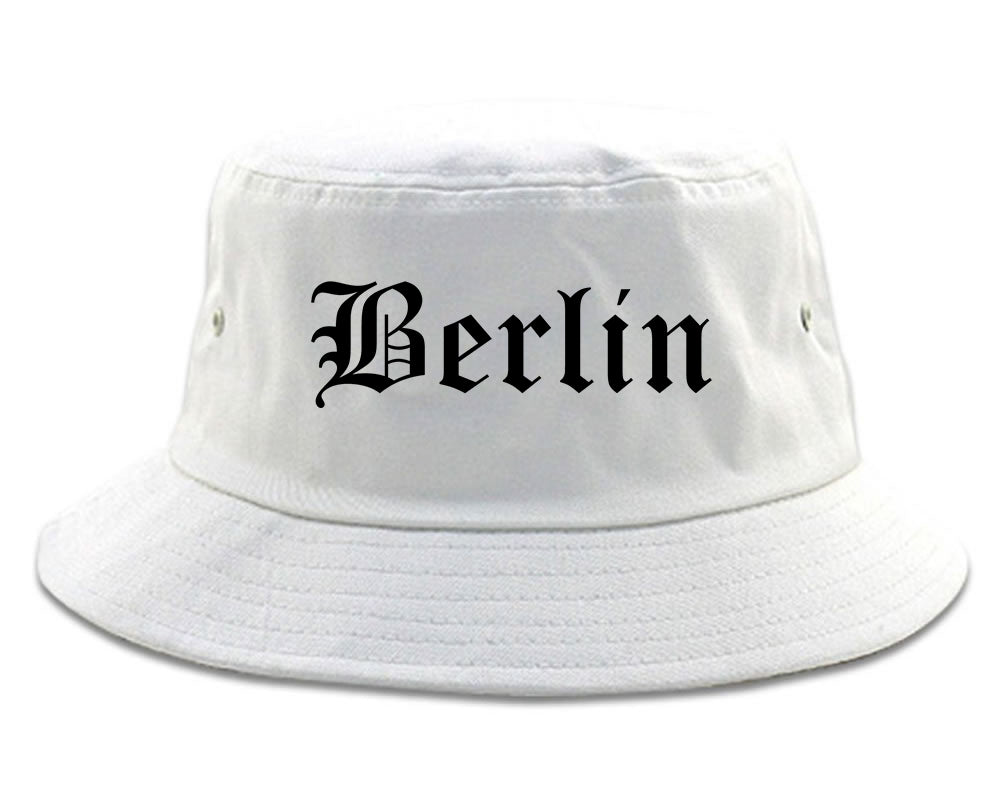 Berlin New Hampshire NH Old English Mens Bucket Hat White