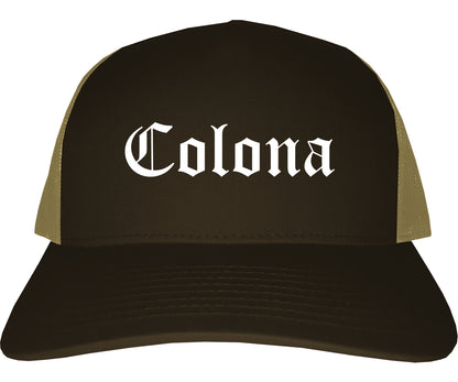 Colona Illinois IL Old English Mens Trucker Hat Cap Brown