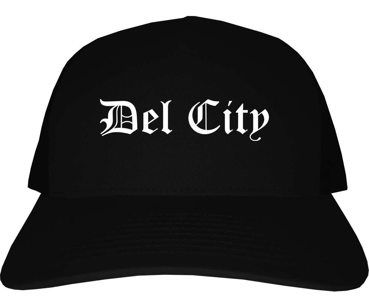 Del City Oklahoma OK Old English Mens Trucker Hat Cap Black
