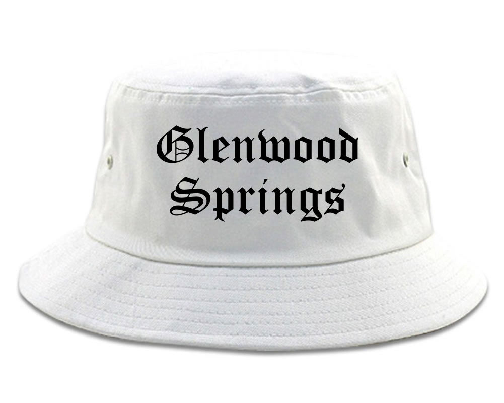 Glenwood Springs Colorado CO Old English Mens Bucket Hat White