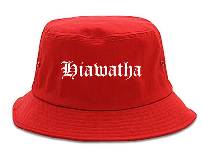 Hiawatha Iowa IA Old English Mens Bucket Hat Red