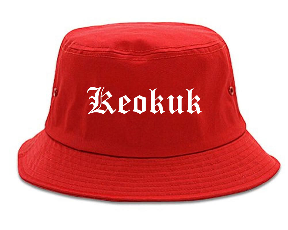 Keokuk Iowa IA Old English Mens Bucket Hat Red