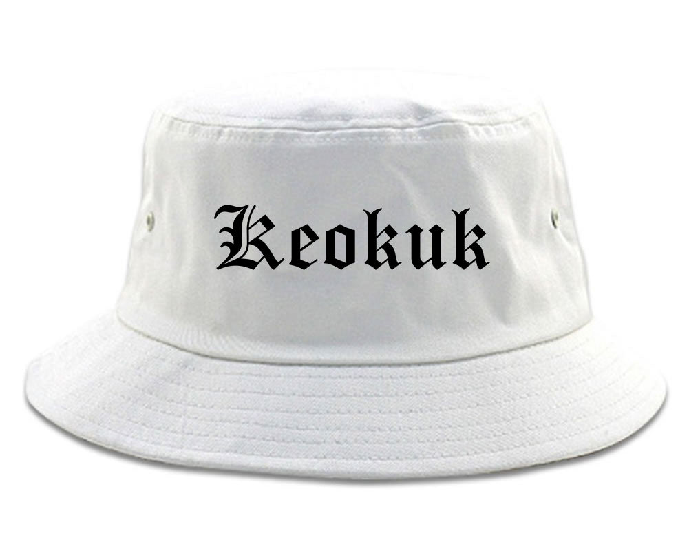 Keokuk Iowa IA Old English Mens Bucket Hat White