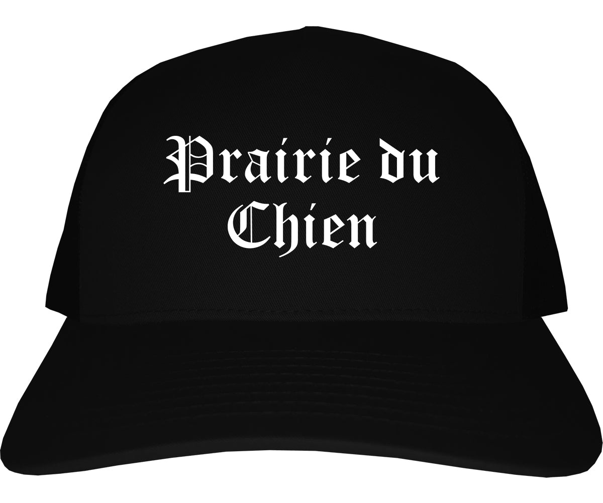 Prairie du Chien Wisconsin WI Old English Mens Trucker Hat Cap Black