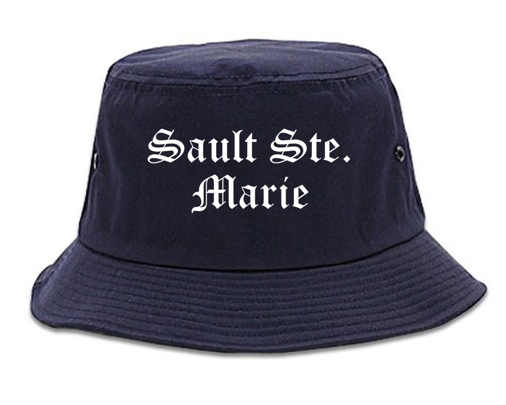 Sault Ste. Marie Michigan MI Old English Mens Bucket Hat Navy Blue