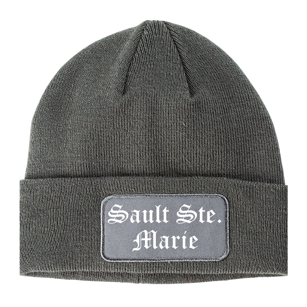 Sault Ste. Marie Michigan MI Old English Mens Knit Beanie Hat Cap Grey