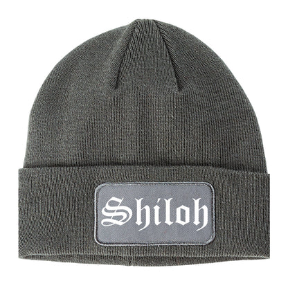 Shiloh Illinois IL Old English Mens Knit Beanie Hat Cap Grey