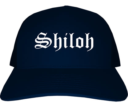 Shiloh Illinois IL Old English Mens Trucker Hat Cap Navy Blue