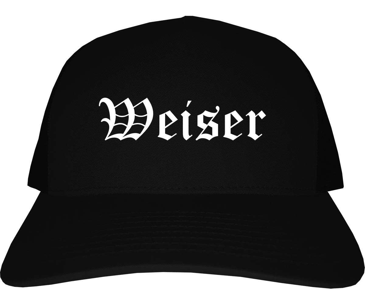 Weiser Idaho ID Old English Mens Trucker Hat Cap Black